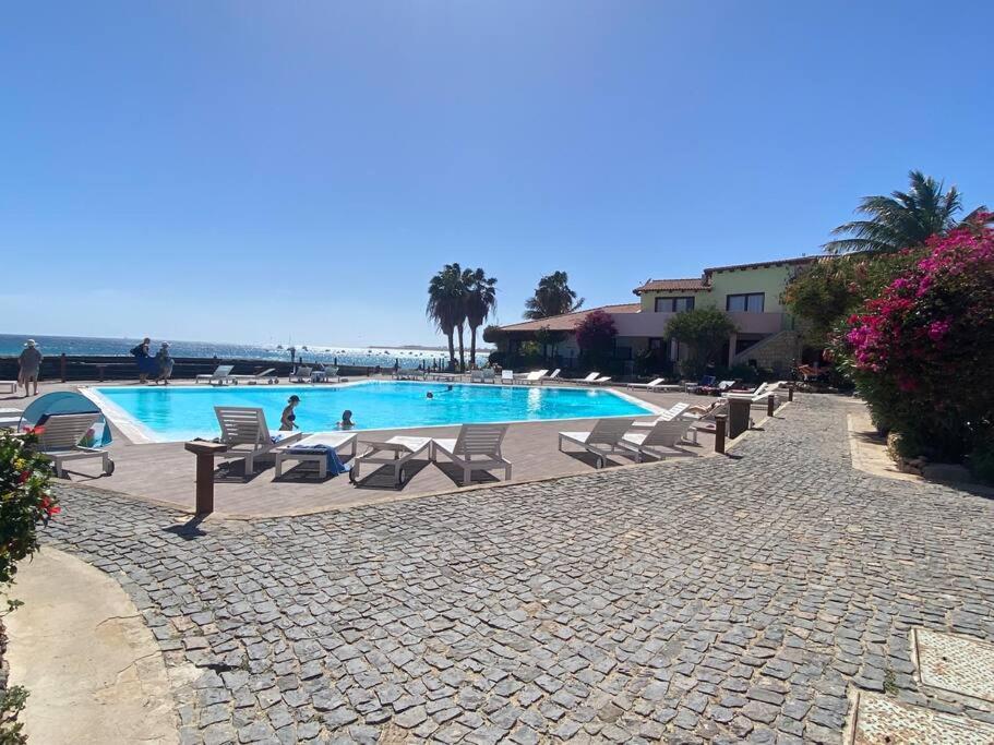 Porto Antigo - Charming & Peaceful Apartment Overlooking Pool And Sea Санта Мария Екстериор снимка