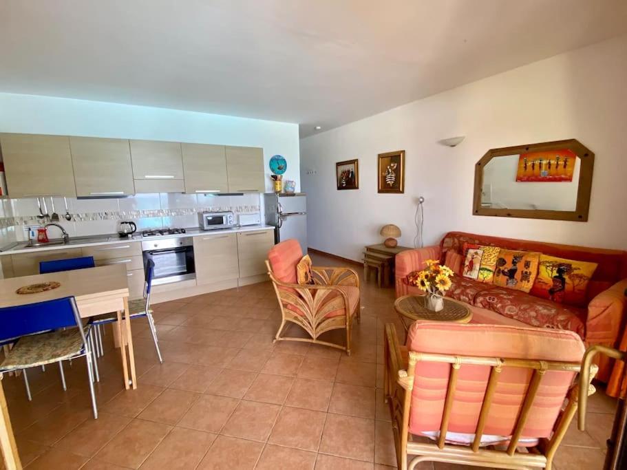 Porto Antigo - Charming & Peaceful Apartment Overlooking Pool And Sea Санта Мария Екстериор снимка