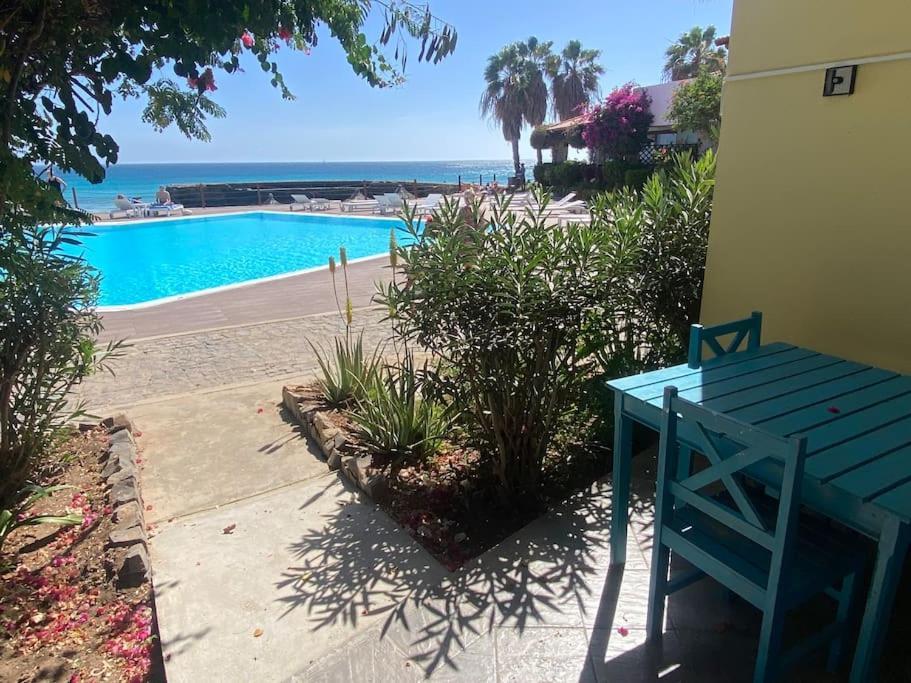 Porto Antigo - Charming & Peaceful Apartment Overlooking Pool And Sea Санта Мария Екстериор снимка