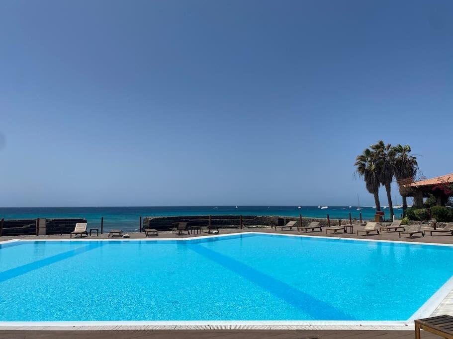 Porto Antigo - Charming & Peaceful Apartment Overlooking Pool And Sea Санта Мария Екстериор снимка