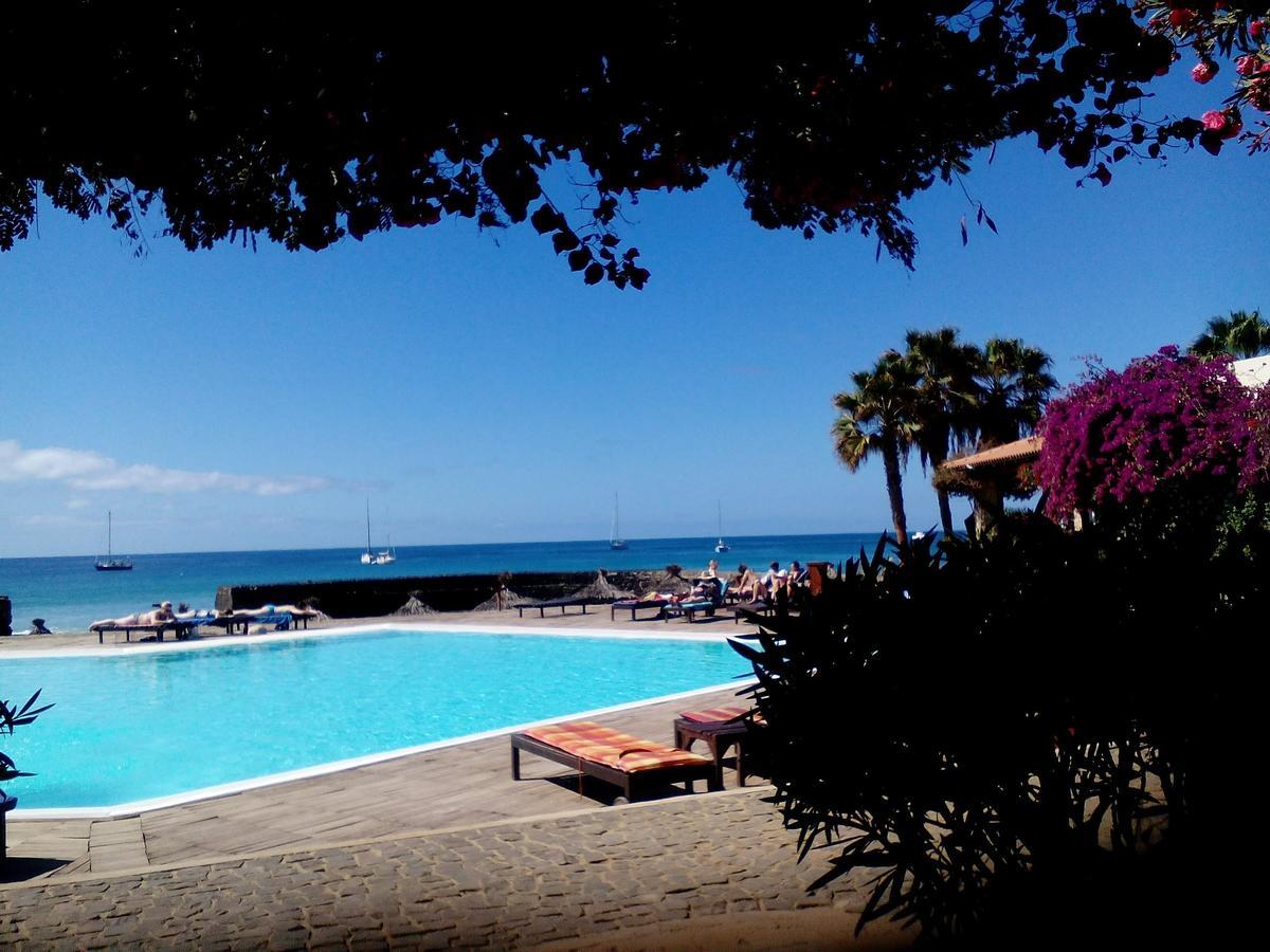 Porto Antigo - Charming & Peaceful Apartment Overlooking Pool And Sea Санта Мария Екстериор снимка